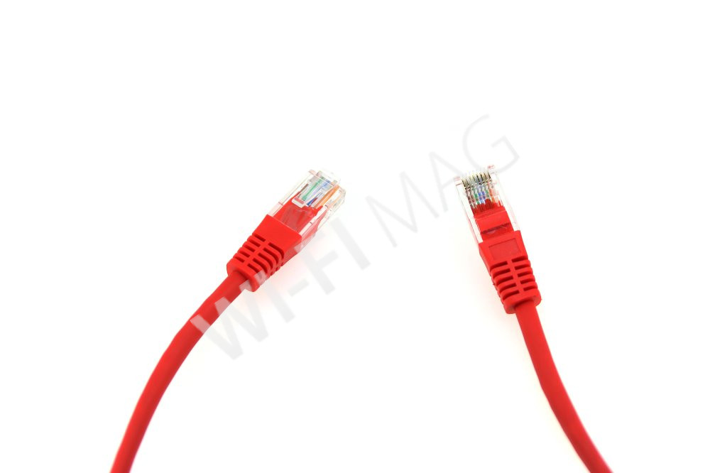 Кабель патч-корд Masterlan patch cable UTP, Cat5e, 0.5 м, неэкранированный, красный
