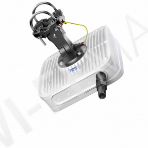 QuWireless QuMax for TRB140 with housing (A140M-A) антенна панельная