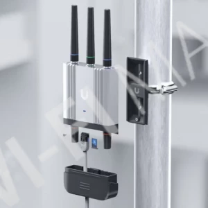 Ubiquiti UniFi Mobile Router Industrial, уличный промышленный мобильный маршрутизатор