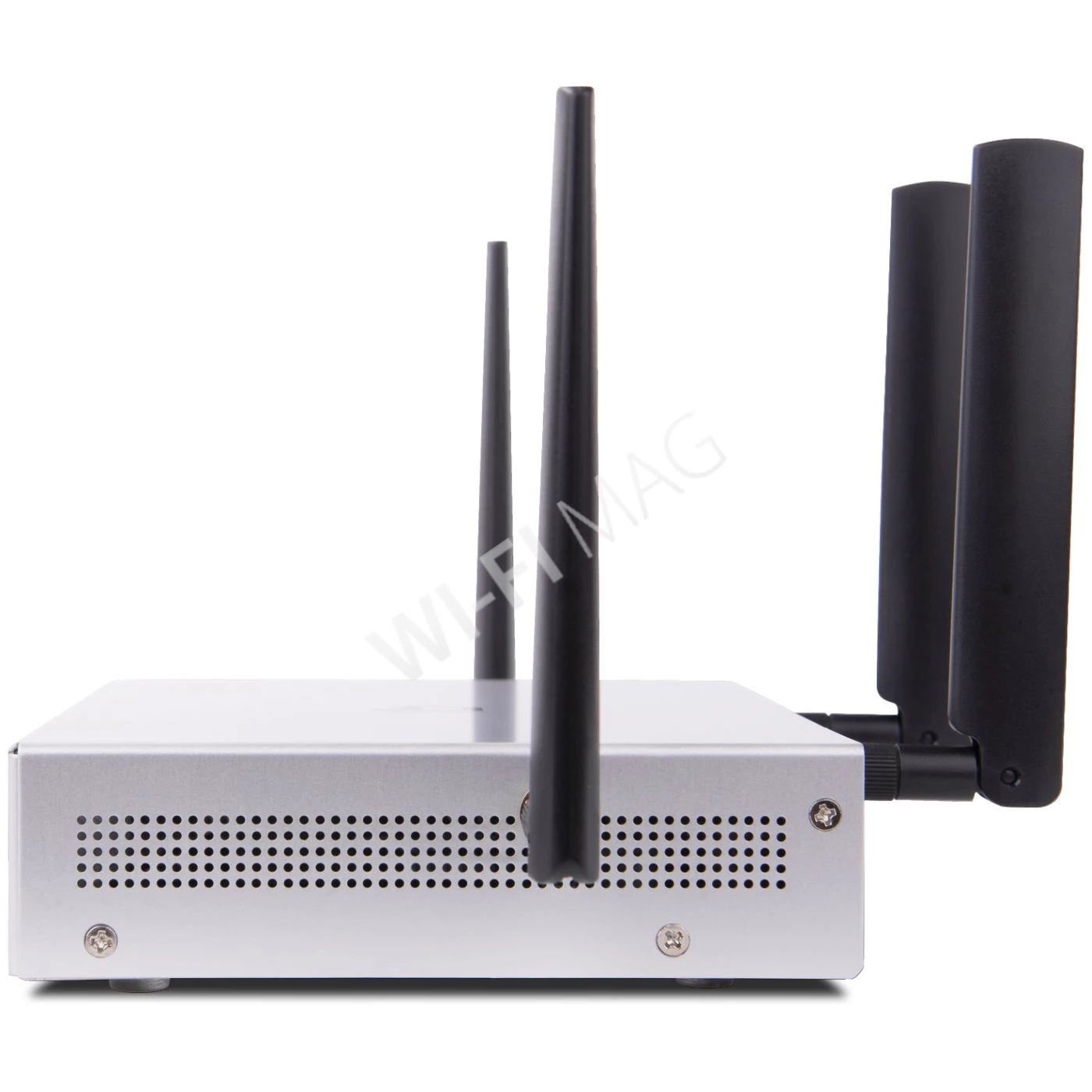 Turris Omnia Wi-Fi 6 RTROM02-FCC электронное устройство