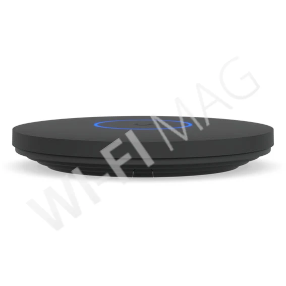 Ubiquiti U7 Pro XG, трехдиапазонная потолочная точка доступа Wi-Fi 7 с 6 пространственными потоками, чёрная