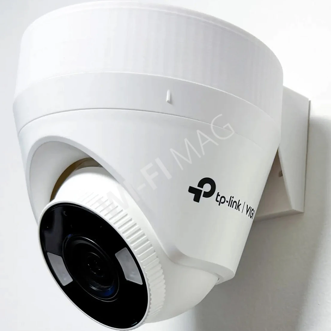 TP-Link D-VIGIC4XL-C, настенное крепление для камер VIGI C400/C420/C430/450