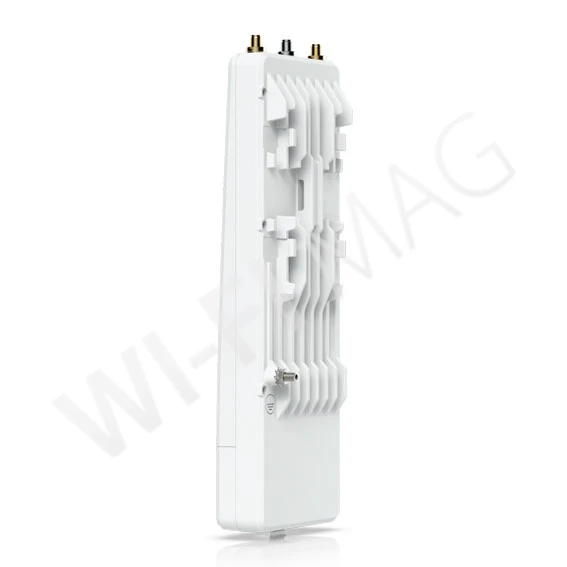 Ubiquiti UISP Wave MLO5 электронное устройство