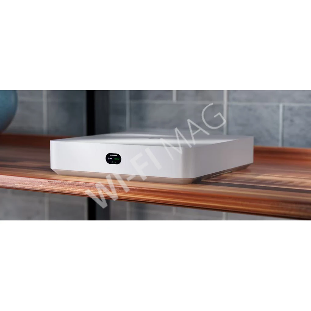 Ubiquiti UniFi Protect Network Video Recorder Instant, сетевой видеорегистратор с функциями PoE-коммутатора