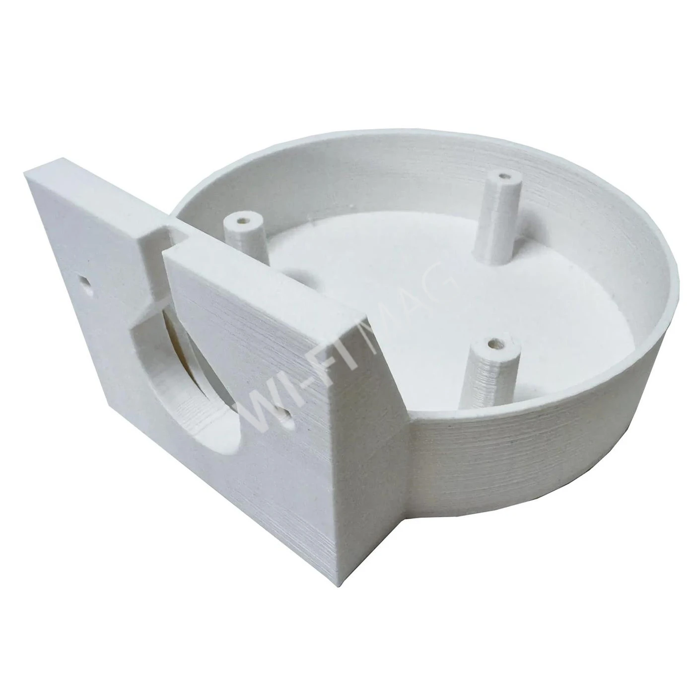 TP-Link D-VIGIC4XL-C, настенное крепление для камер VIGI C400/C420/C430/450