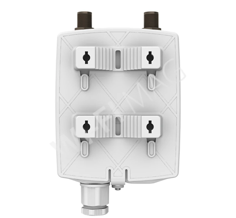LigoWave LigoDLB 2, уличная антенна панельная активная 2 ГГц