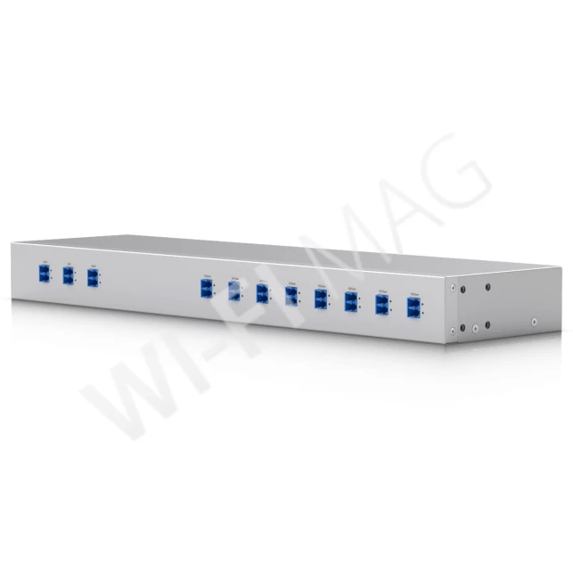 Ubiquiti CWDM Mux Demux 8, мультиплексор/демультиплексор с диапазоном длин волн 1450 - 1590 nm