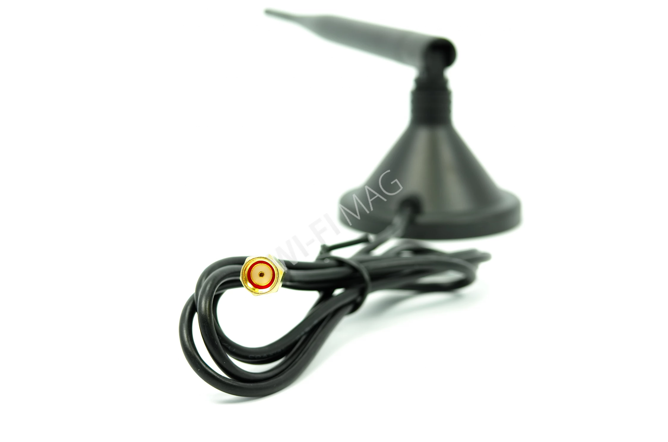 Max Link 2,4GHz 5dBi RP-SMA Male антенна всенаправленная пассивная с магнитным основанием и кабелем 1 м.