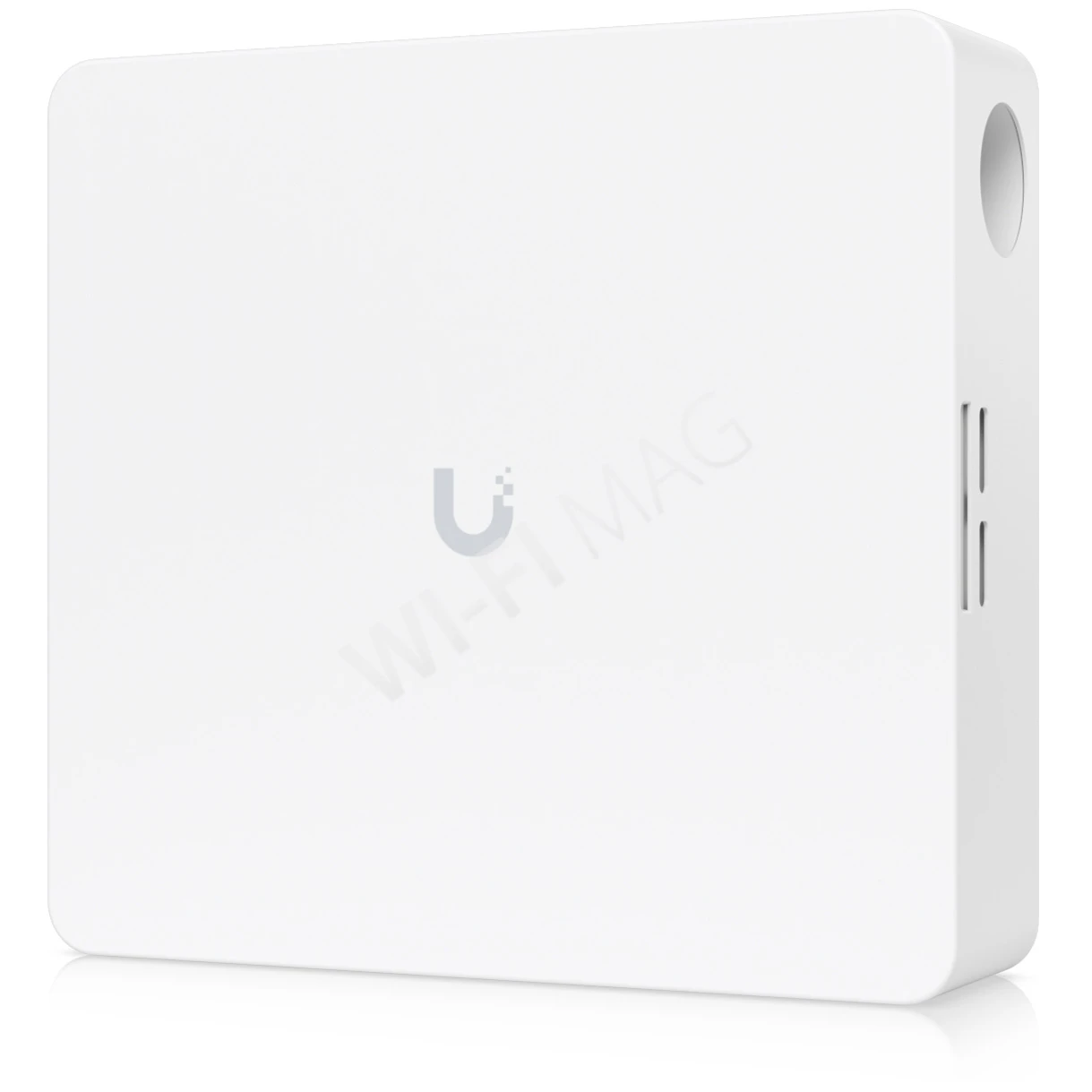 Ubiquiti UniFi Protect Alarm Hub Kit, центр управления сигнализацией с 32 входами