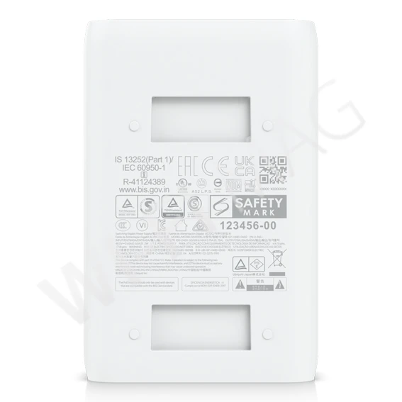 Ubiquiti U-PoE+ адаптер питания 48В/0,65А (30Вт)