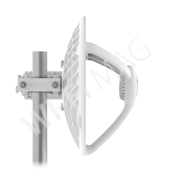 Ubiquiti airFiber 60 LR антенна панельная активная