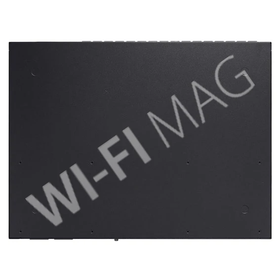 TP-Link SX3032F 32-х портовый коммутатор