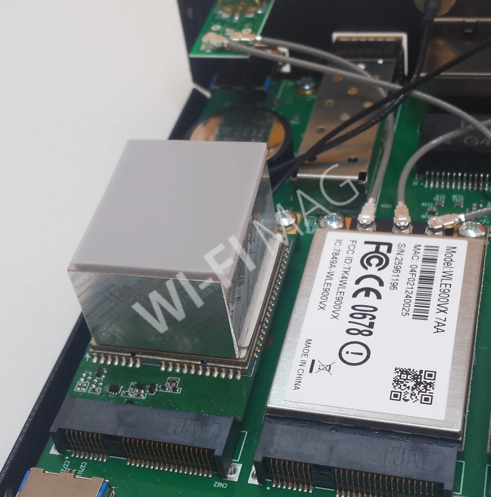 Turris Omnia RTROM01-ALC, радиатор для LTE-модема